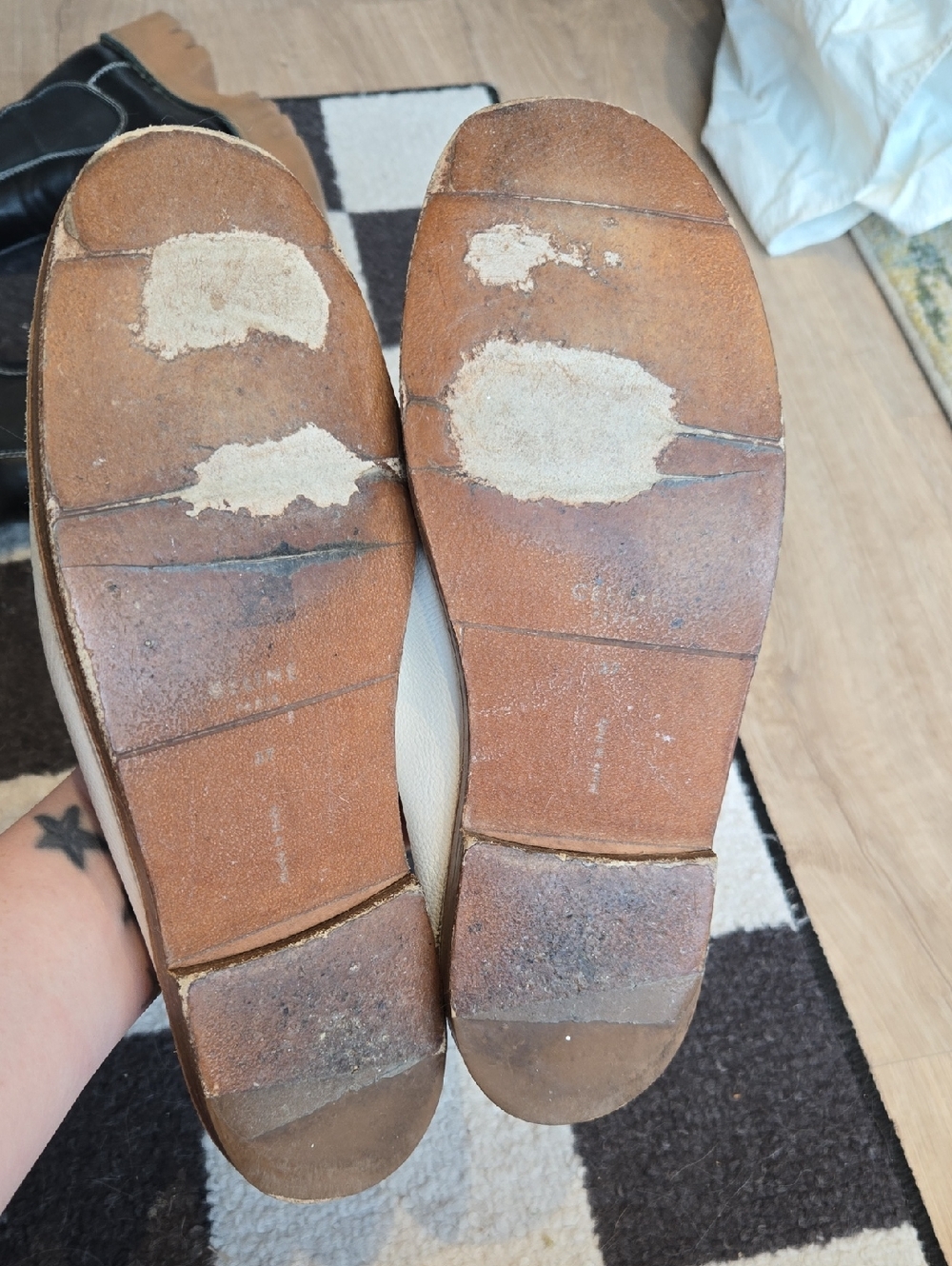 White Leather Slip-On Casual Shoes - Picture 5 of 6